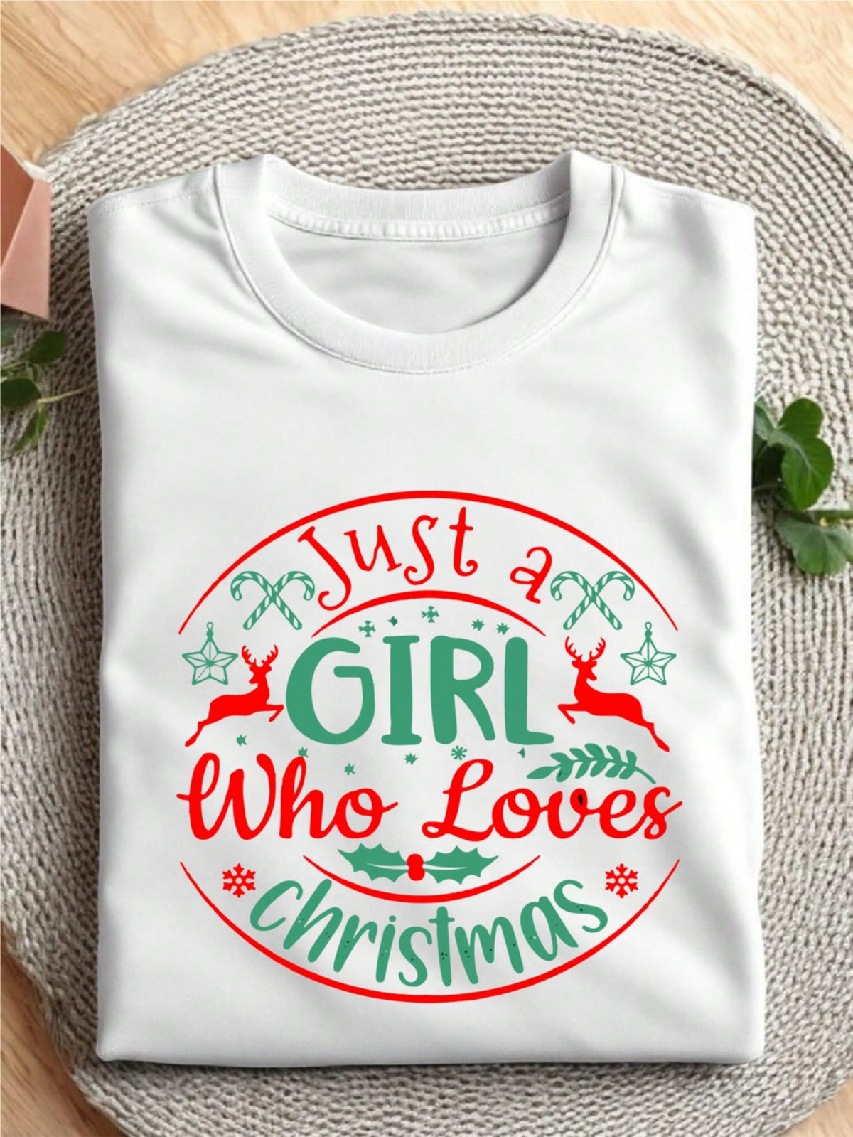 Just A Girl Who Loves Christmas T-Shirt