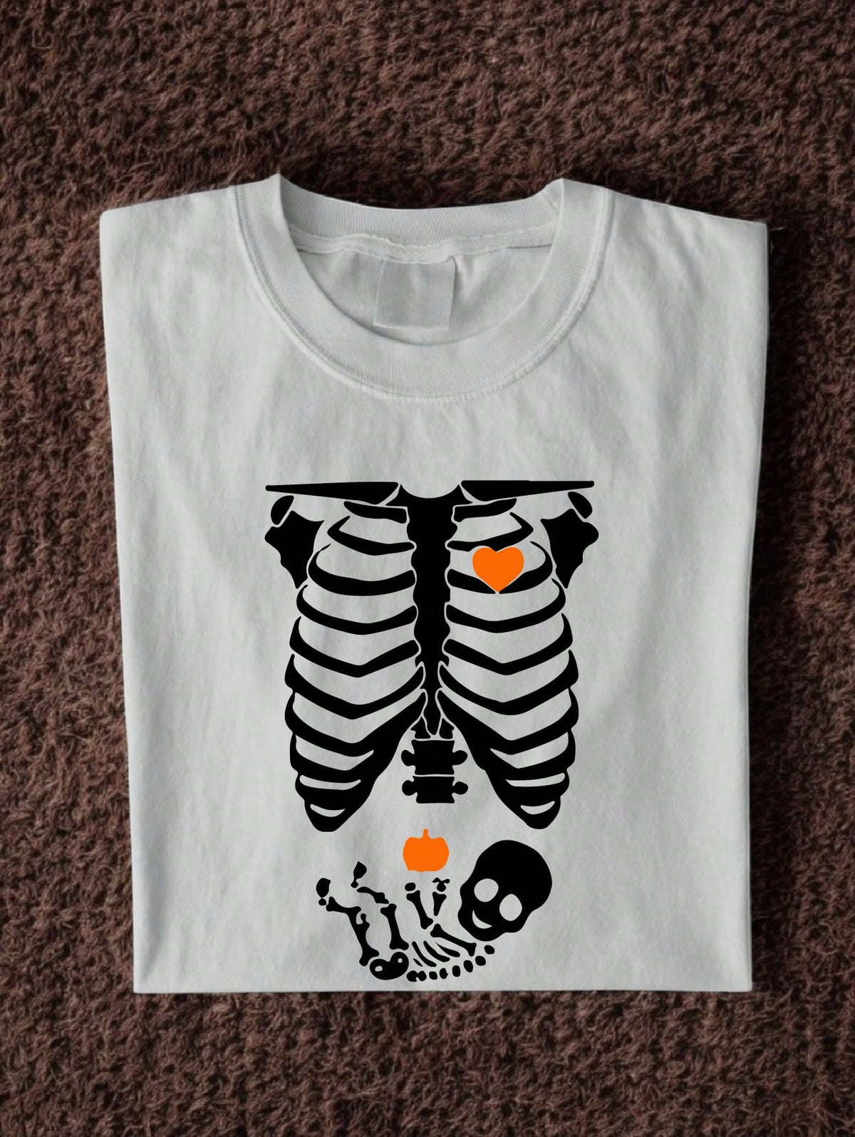 Halloween Skeleton Pregnancy T-Shirt