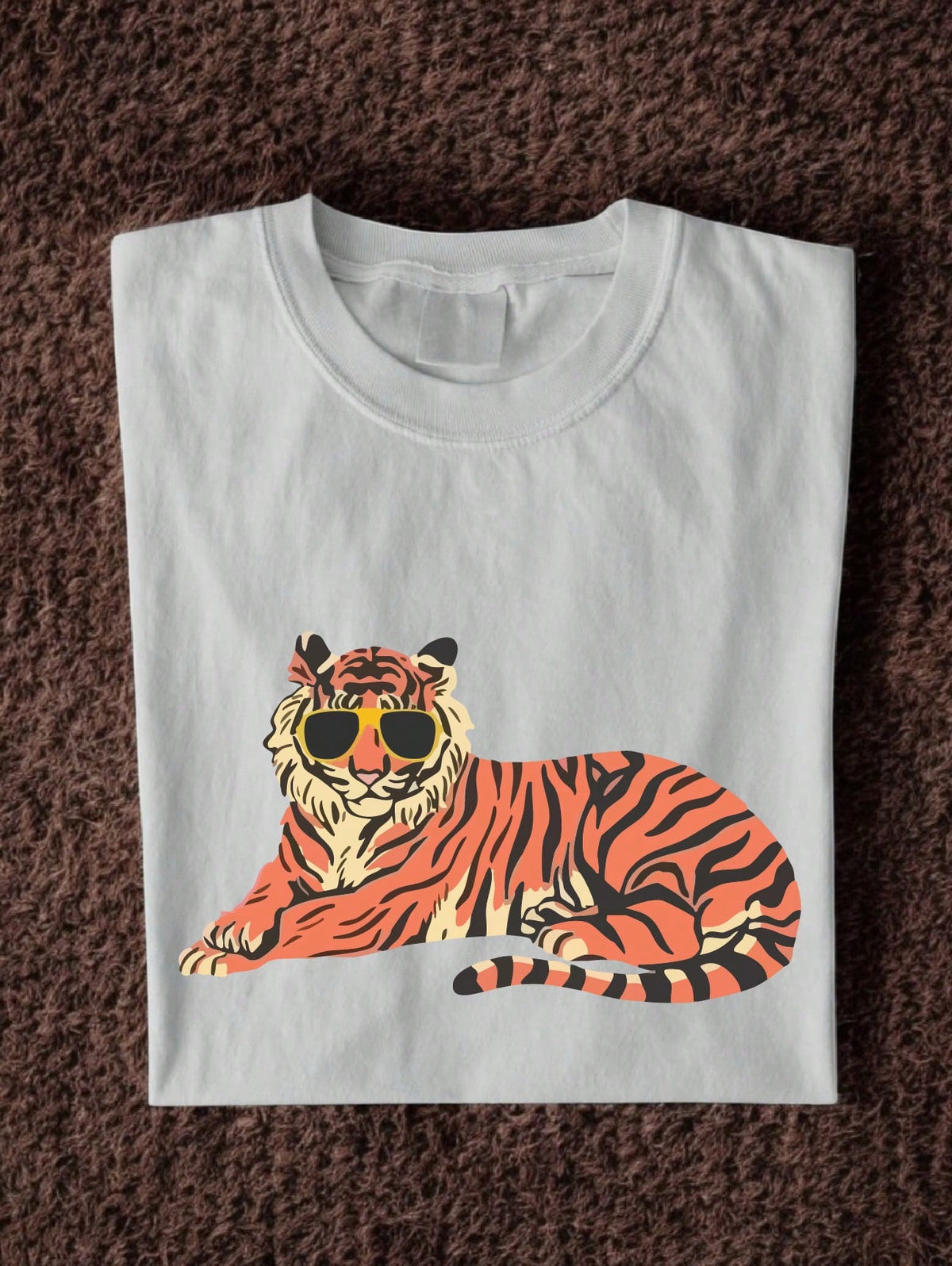 Retro Tiger Wearing Sunglasses T-Shirt