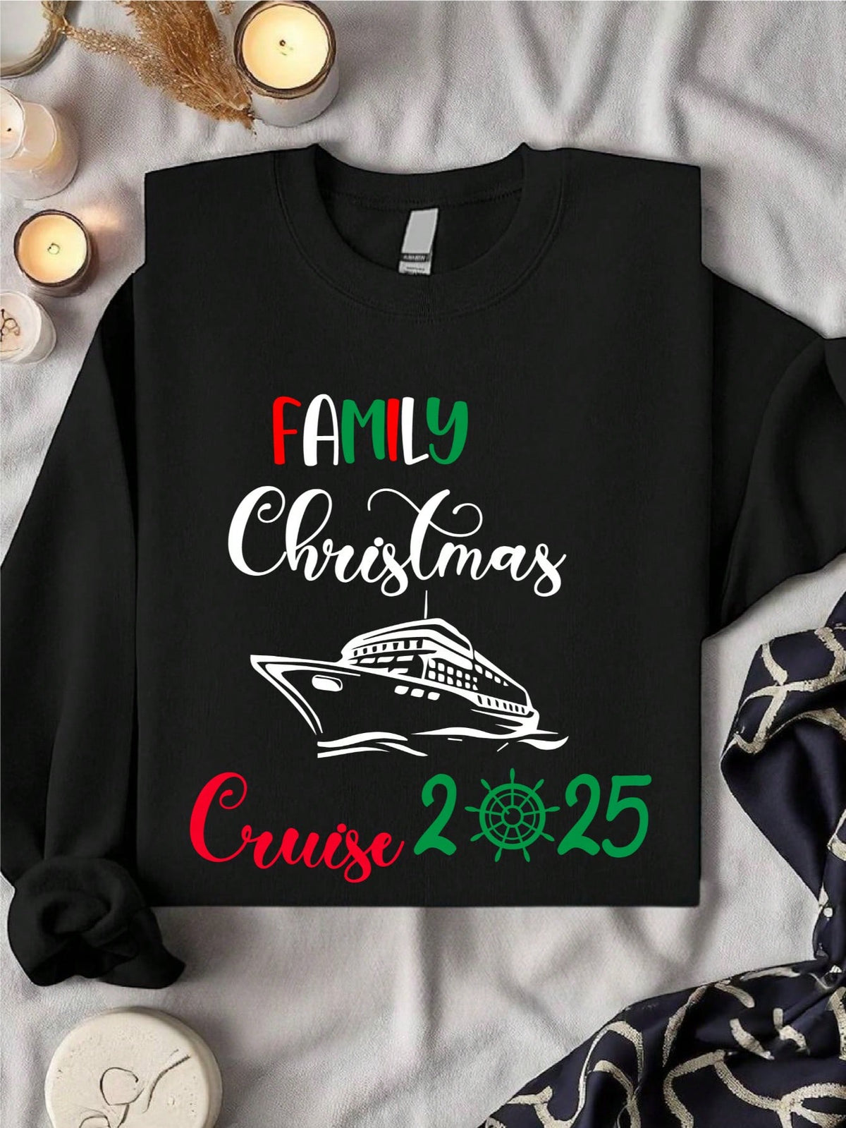 Family Christmas Cruise 2025 Sweatshirt