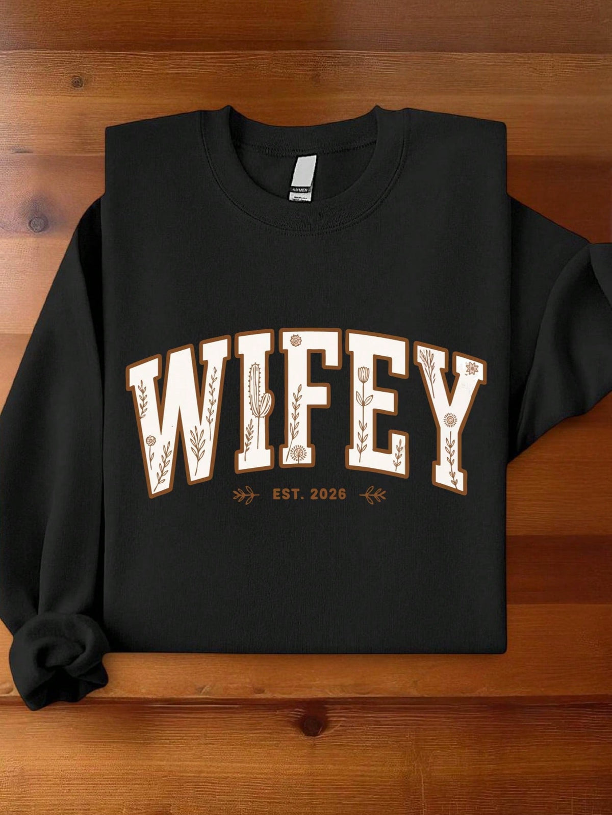 1 PC Floral Wifey Hubby Est. 2026 Sweatshirt