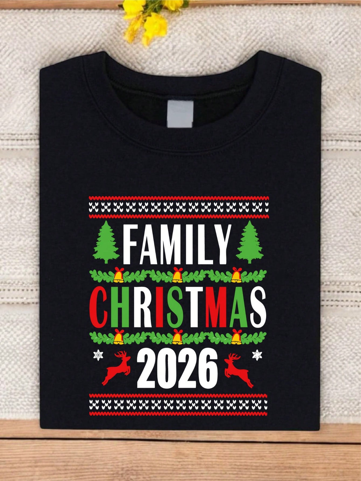Retro Family Christmas 2026 T-Shirt