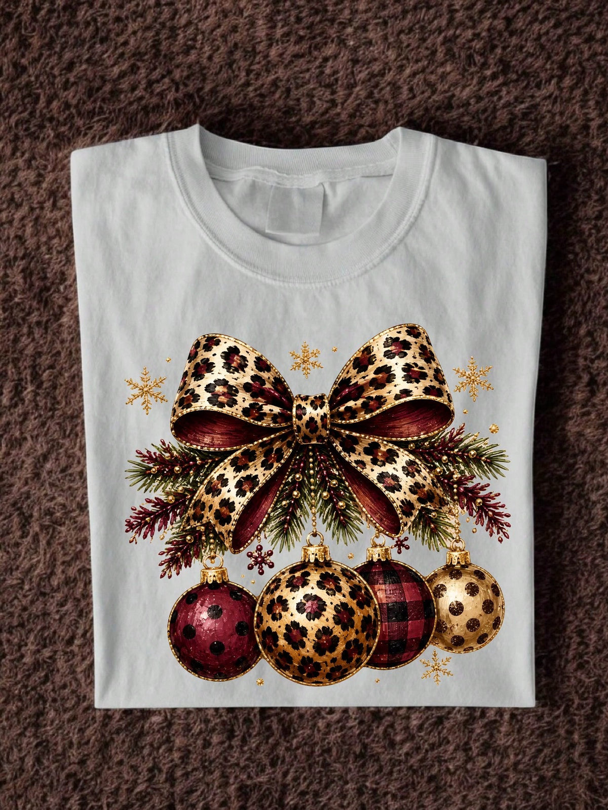 Leopard Christmas T-Shirt