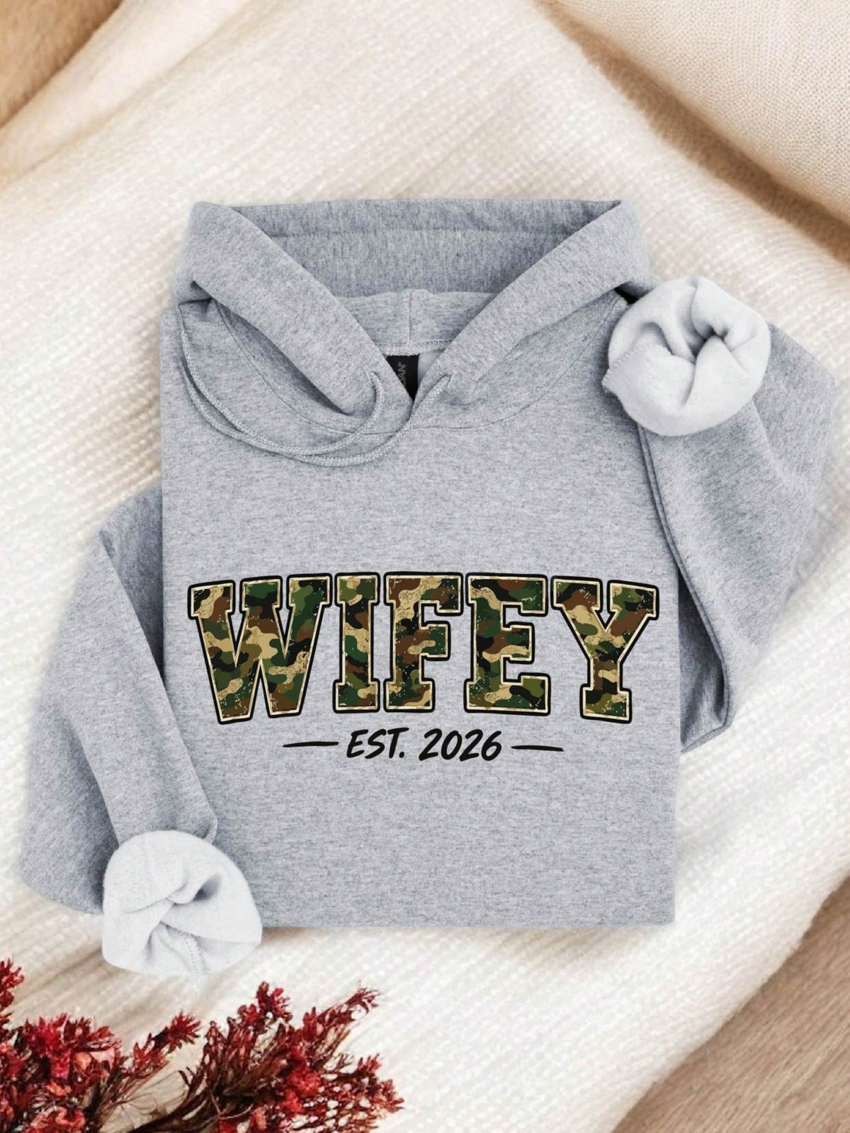 1 PC Wifey Hubby Est 2026 Hoodie