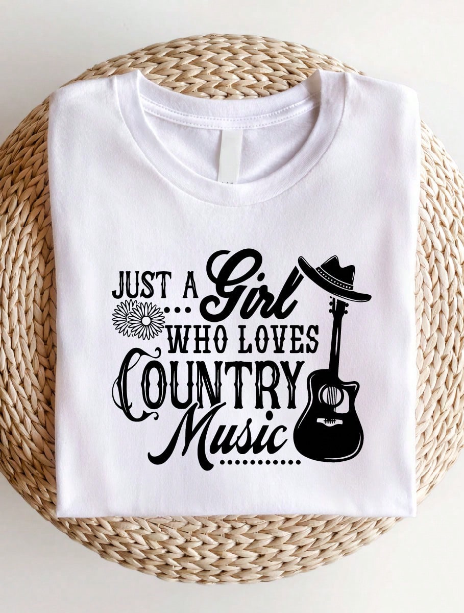 Just A Girl Who Loves Country Music T-Shirt