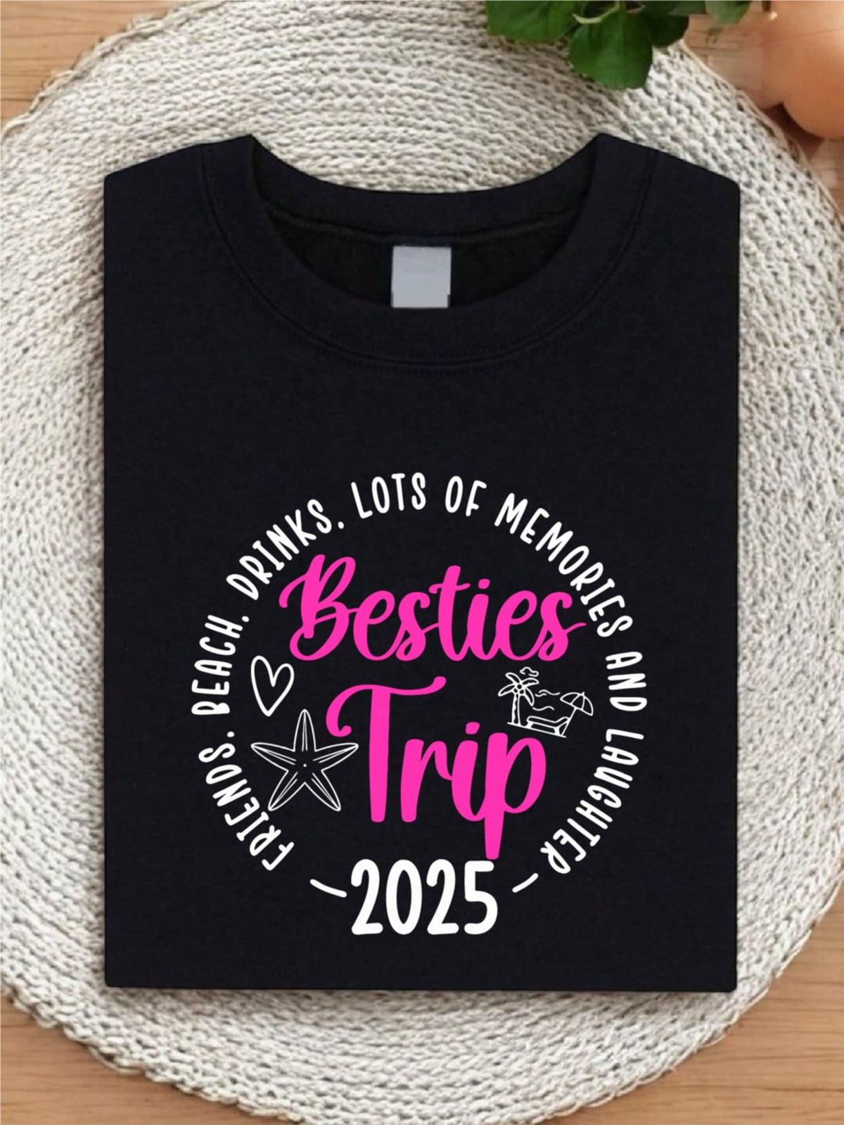 Besties Trip 2025 T-Shirt