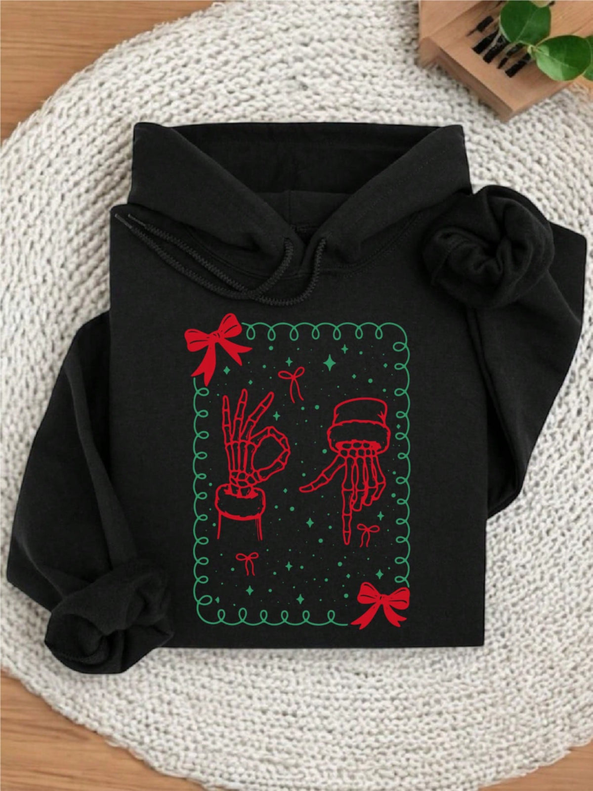 Christmas Skull & Skeleton And Bows Hoodie