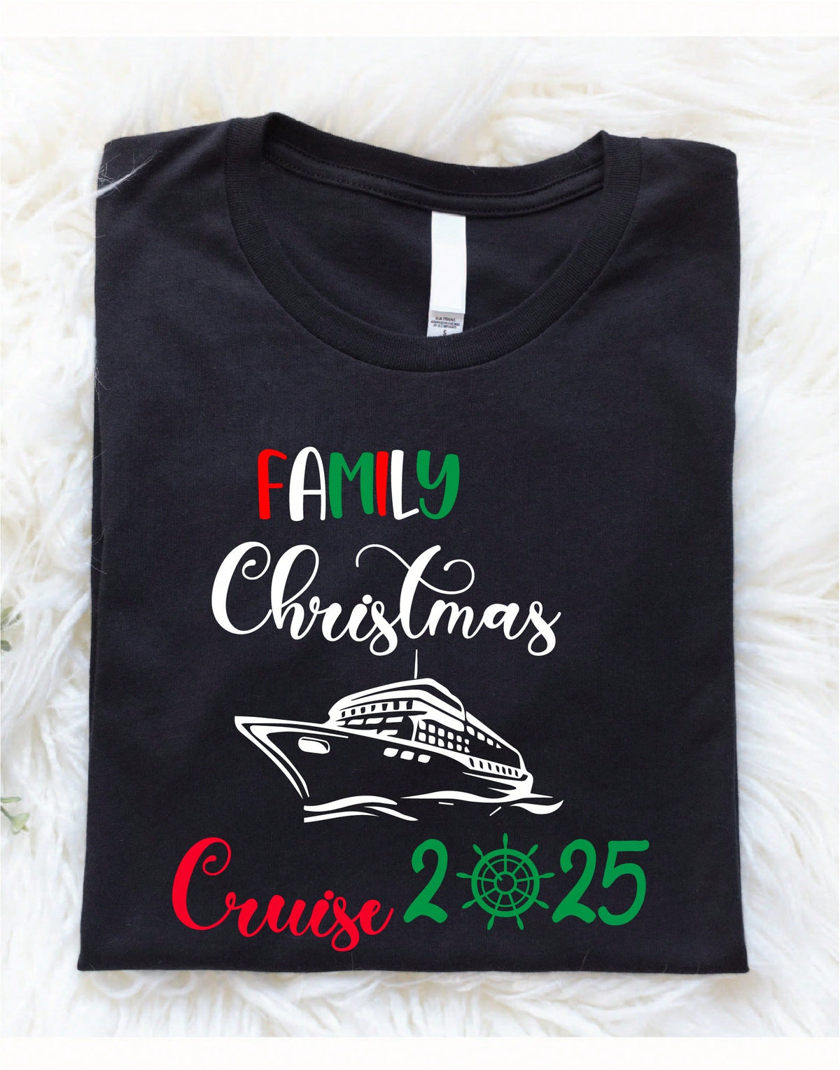 Family Christmas Cruise 2025 T-Shirt