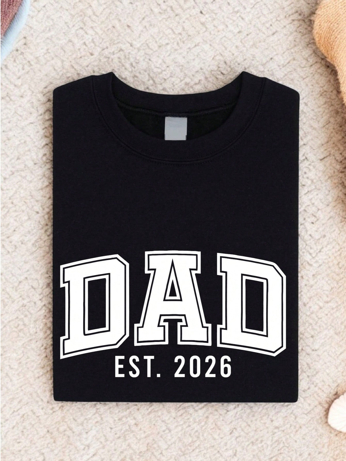 1PC Mom And Dad Est 2026 T-Shirt