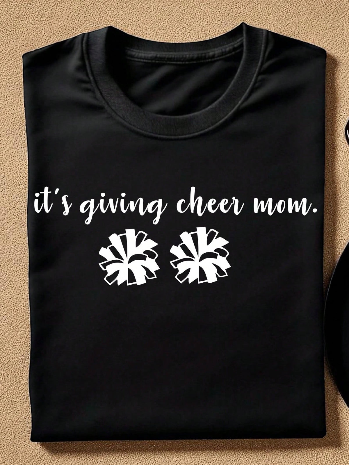 It's Giving Cheer Mom T-Shirt