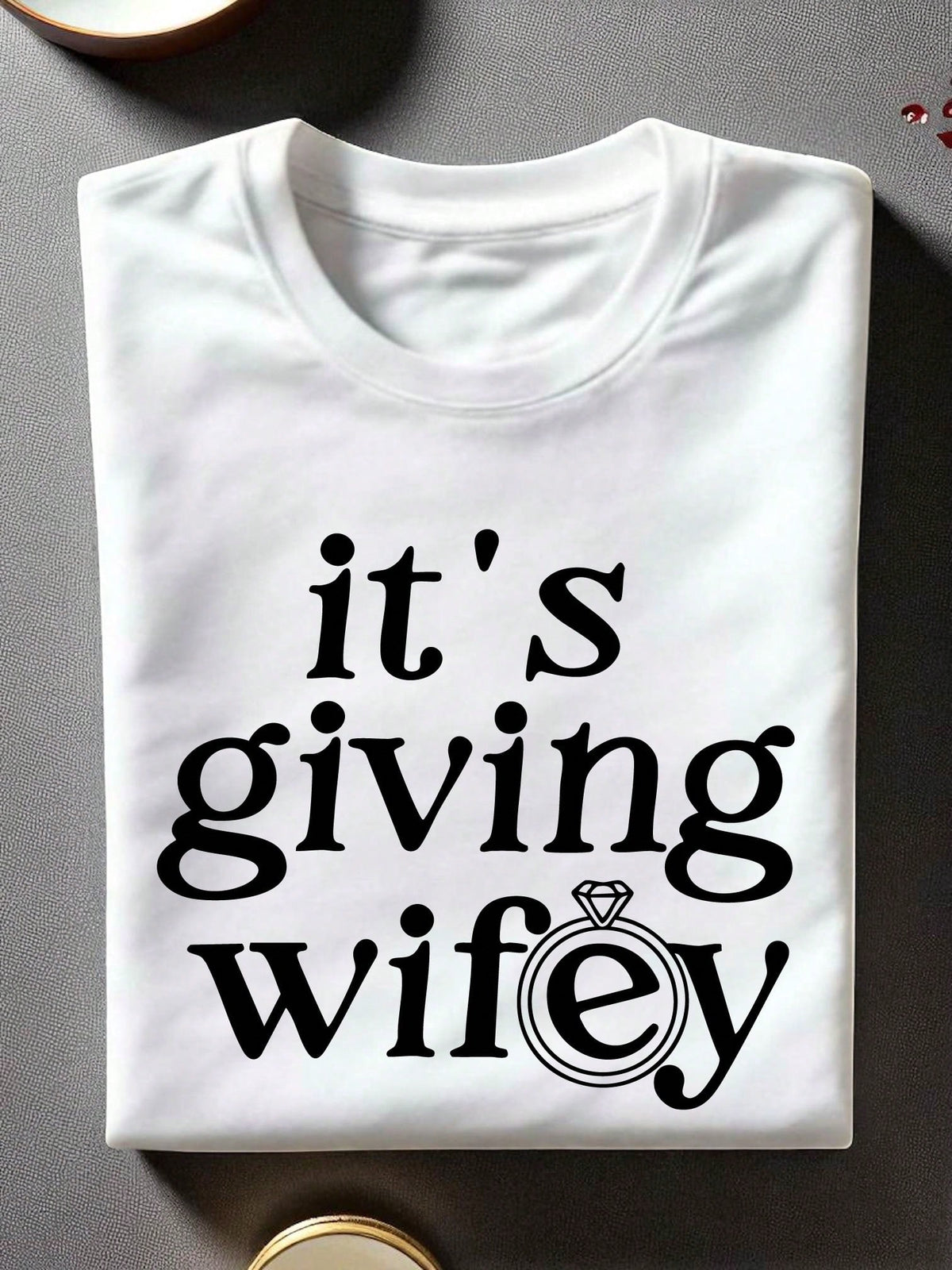 It's Giving Wifey T-Shirt