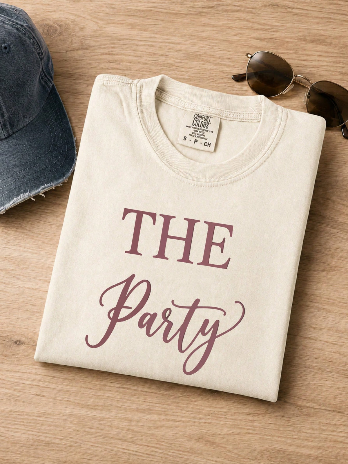 1PC Retro Bachelorette Party Comfort T-Shirt