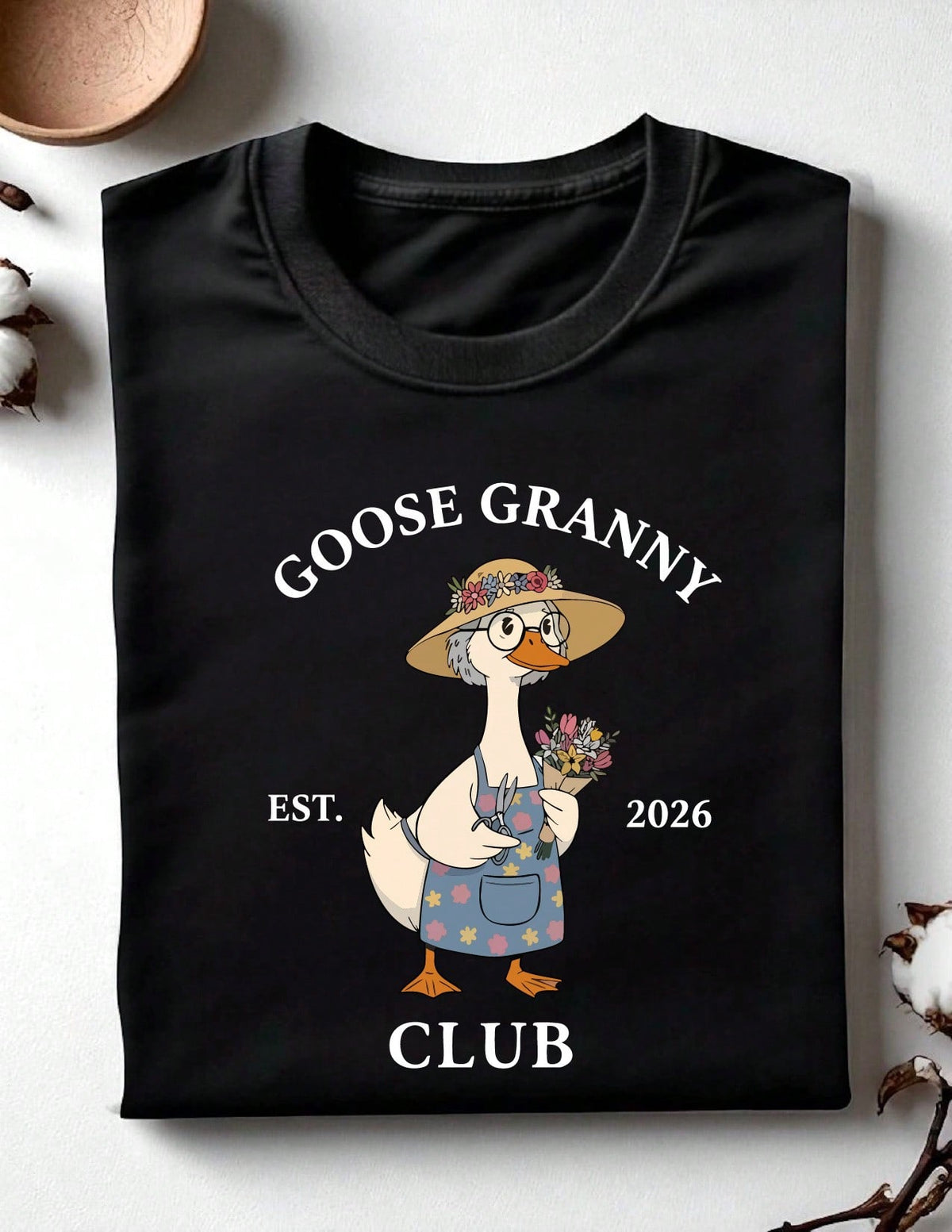 1 PC Matching Grandparent EST 2026 T-Shirt
