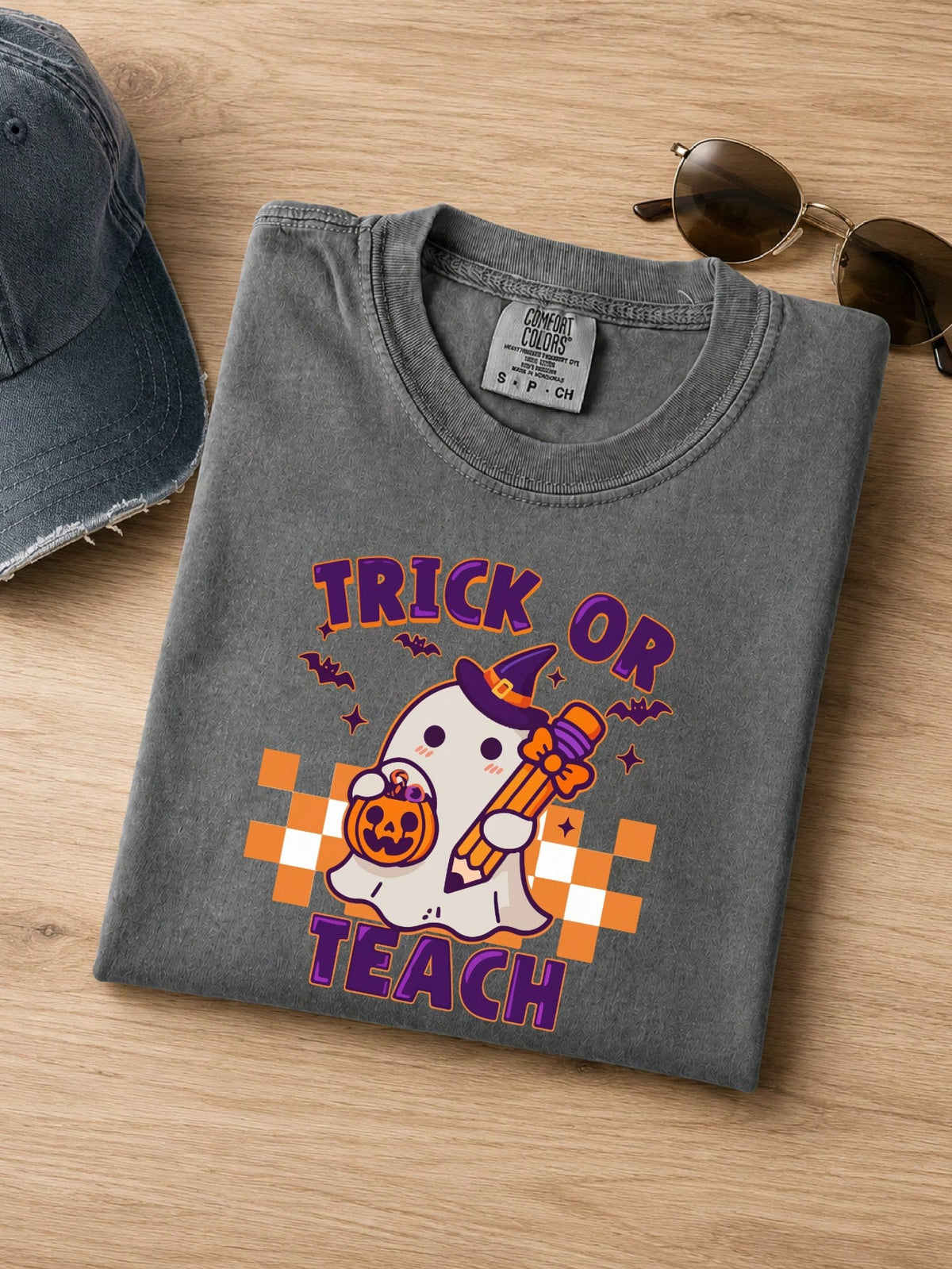 Cute Teacher Halloween Comfort T-Shirt