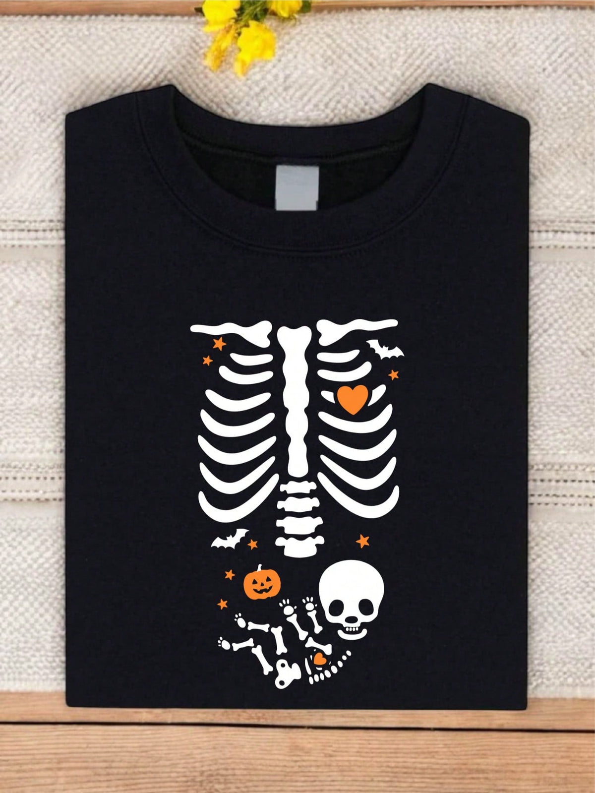 Skeleton Pregnant Mom T-Shirt