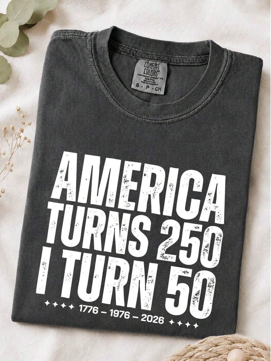 Vintage 50th Birthday T-Shirt 1976 America Turns 250 Shirt