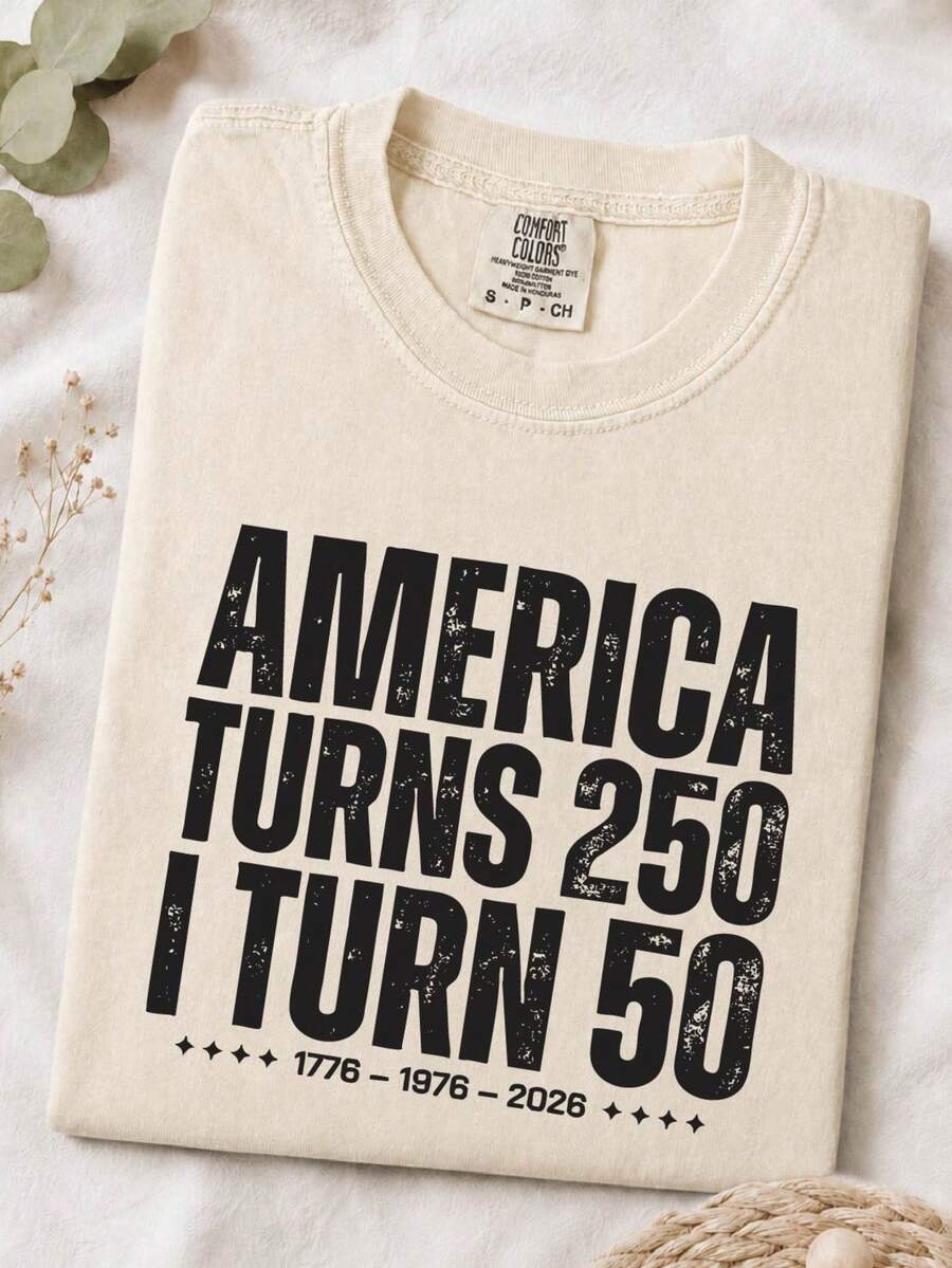 Vintage 50th Birthday T-Shirt 1976 America Turns 250 Shirt