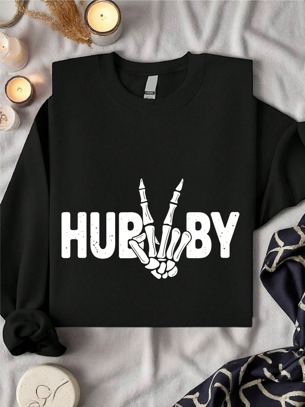 1PC Skeleton Hand Wifey & Hubby Sweatshirt