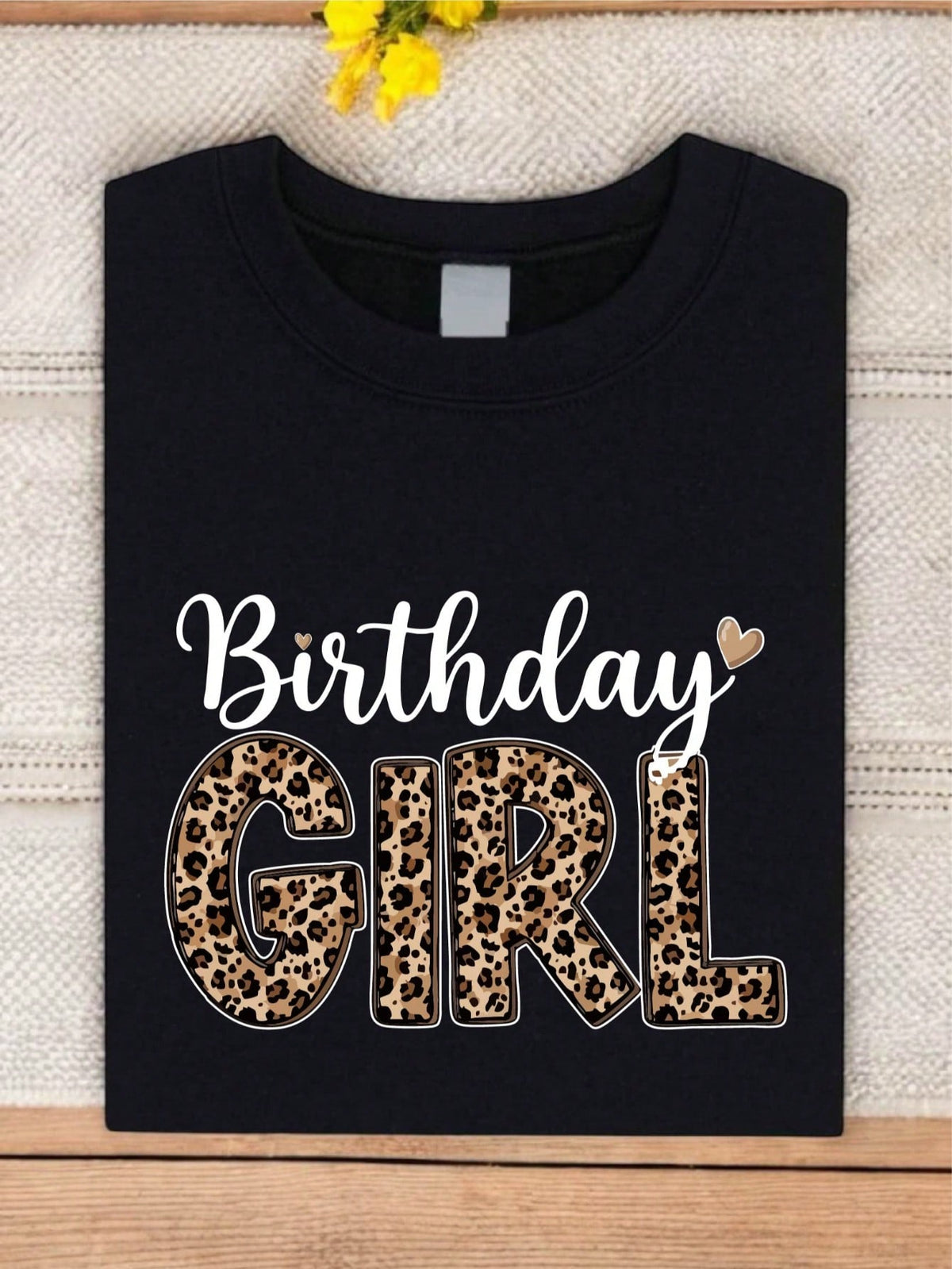 Retro Leopard Birthday Girl T-Shirt