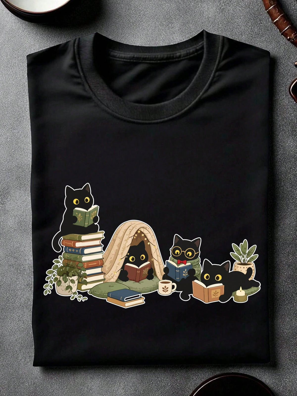 Black Reading Cats Unisex T-Shirt