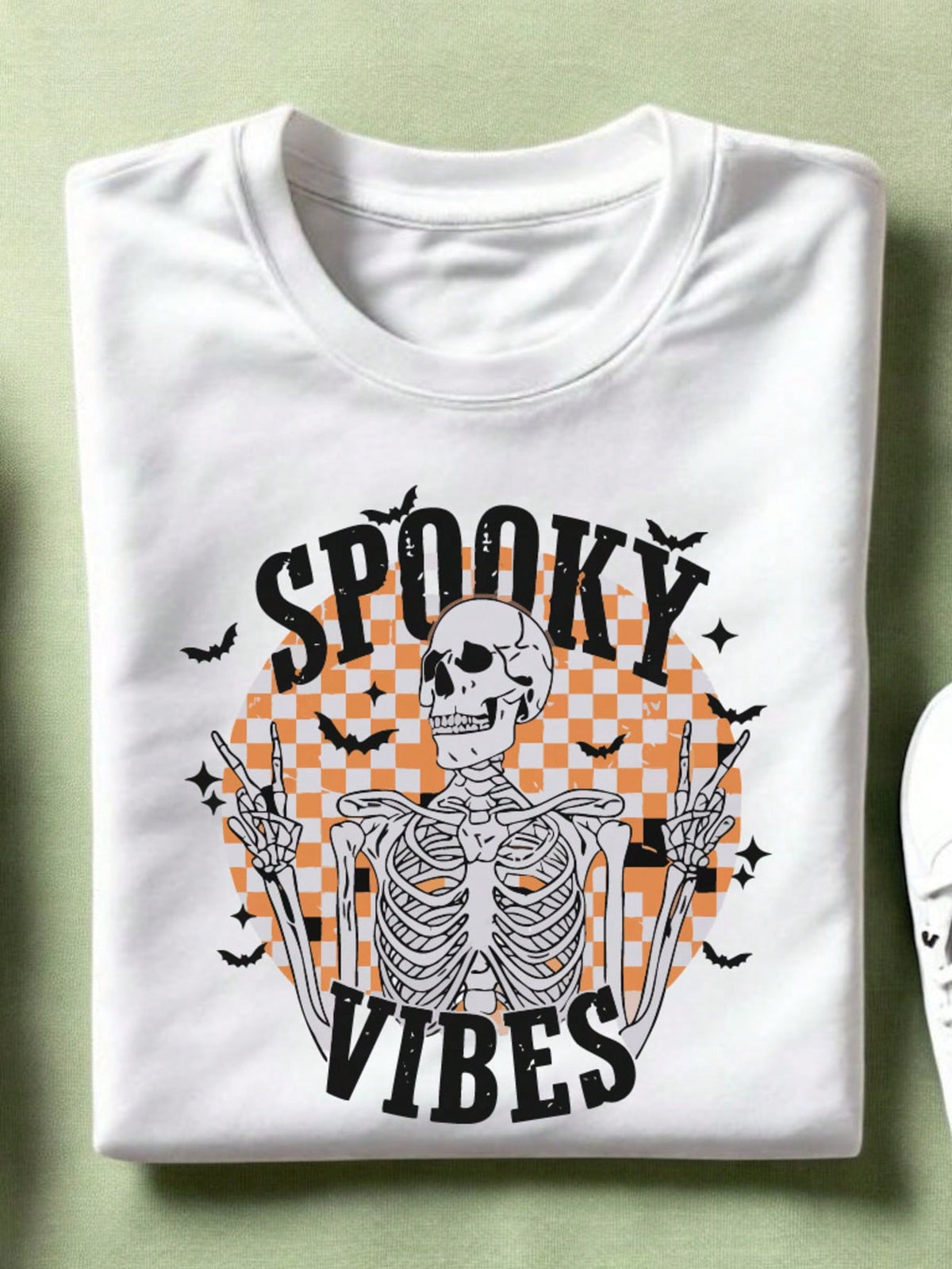Spooky Skeleton Vibes Unisex T-Shirt
