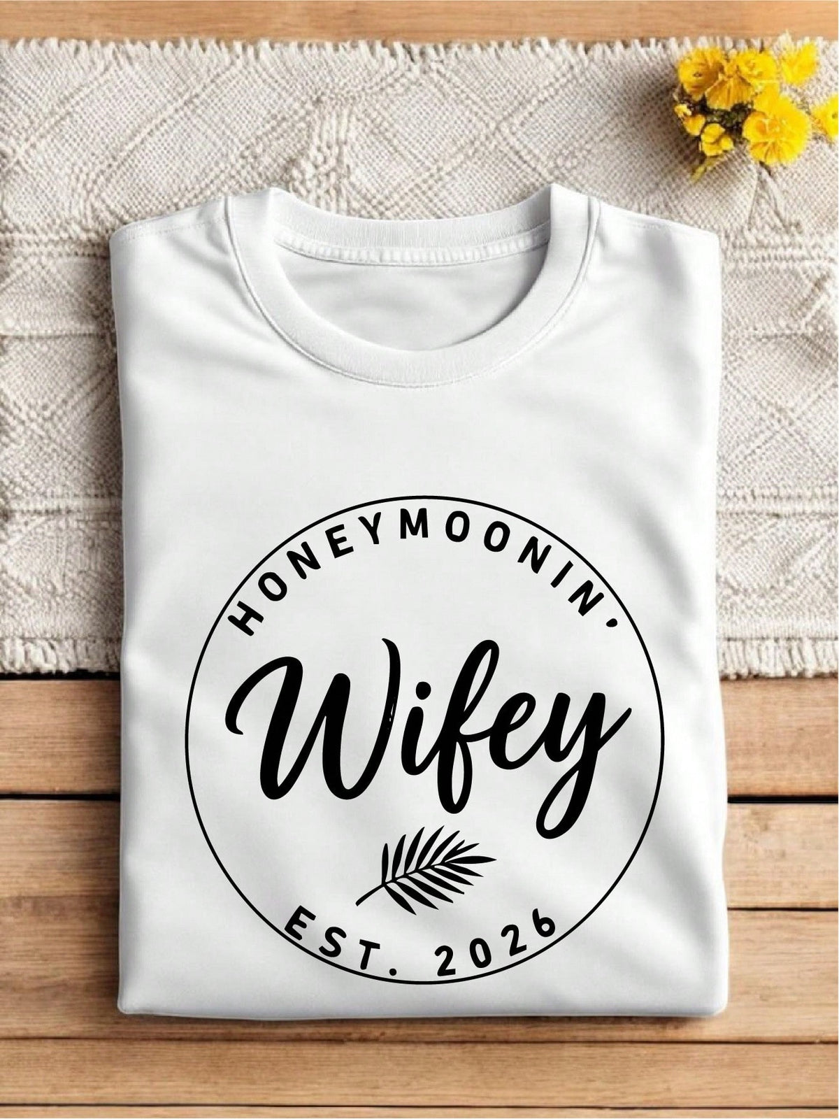 1PC Honeymoon'n Couple Est.2026 T-Shirt