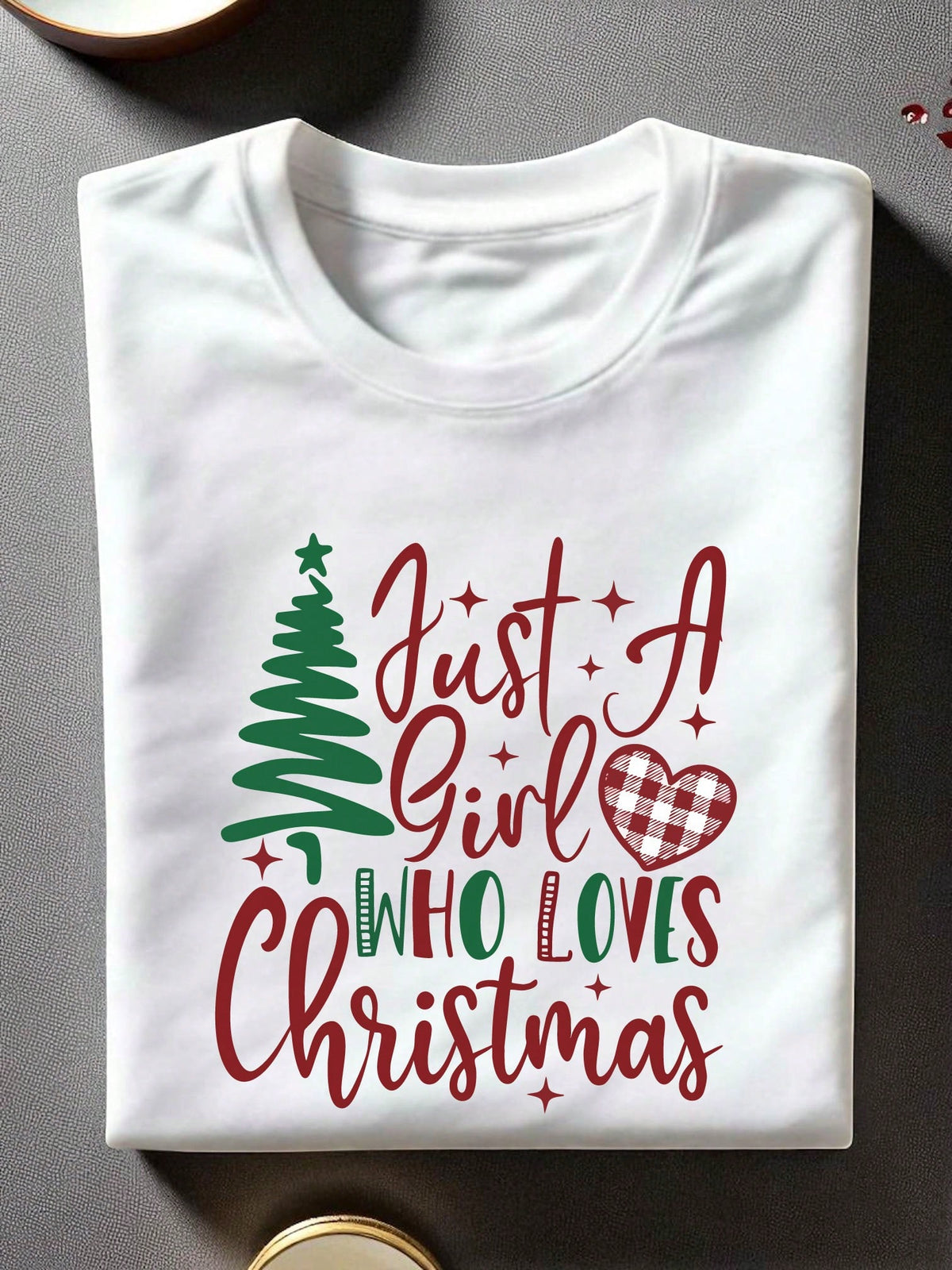 Just A Girl Who Loves Christmas Unisex T-Shirt