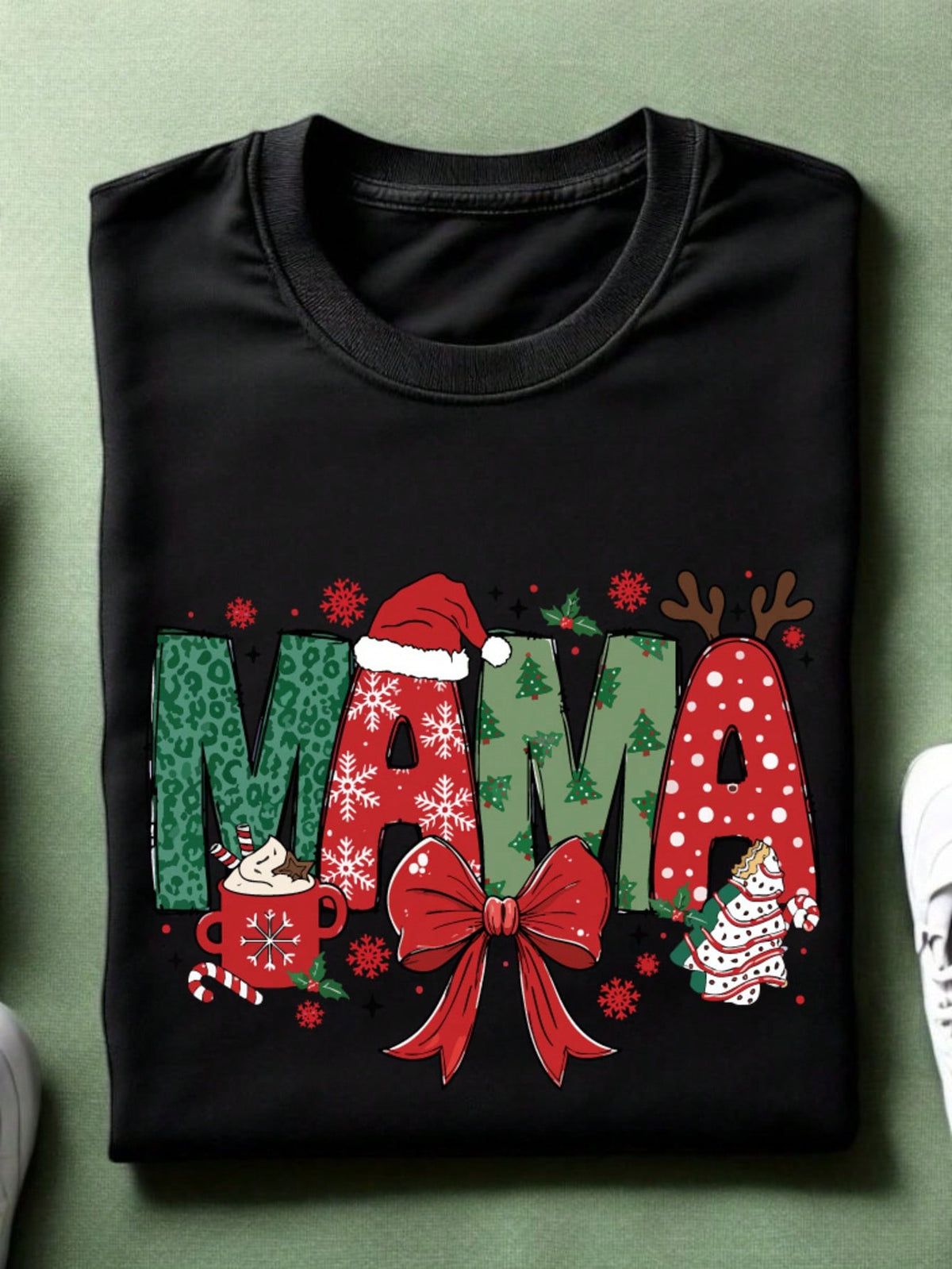 Christmas Mama Unisex T-Shirt